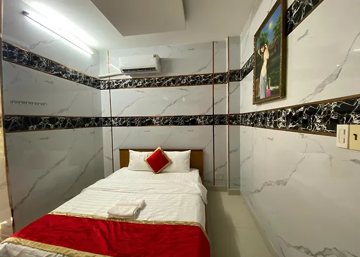 Lucky Hotel